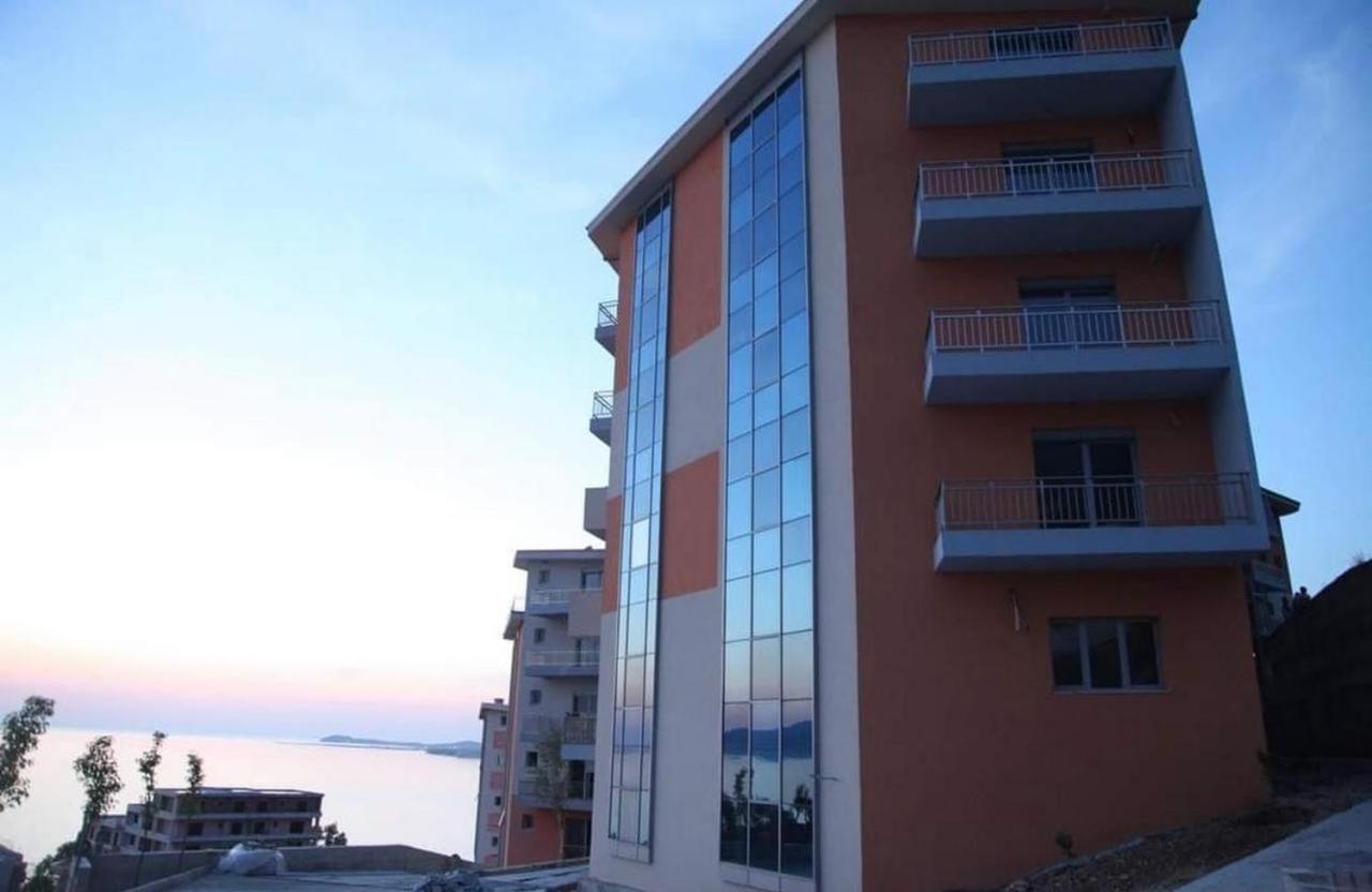 Sea View Apartment Avlonya Dış mekan fotoğraf